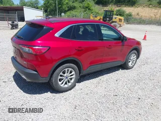 2020 Ford Escape SE with VIN 1FMCU9G68LUB63116, listed as a IAAI auction lot 42131422 with 67,476 mi miles and . Bid and sale history available at DreamBid. Image 4.