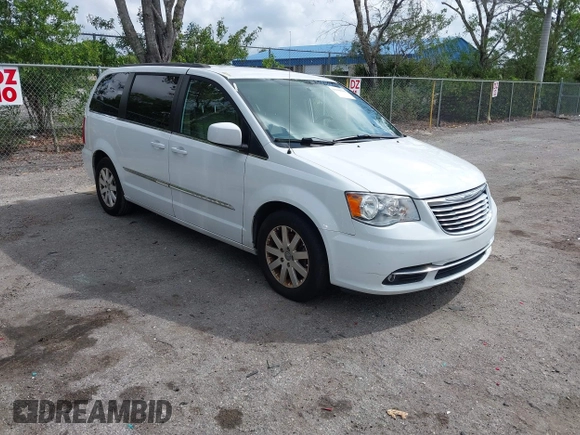 2016 Chrysler Town & Country Touring with VIN 2C4RC1BG8GR293872, listed as a IAAI auction lot 41948314 with 194,780 mi miles. Bid and sale history available at carsss.com. Image 1.