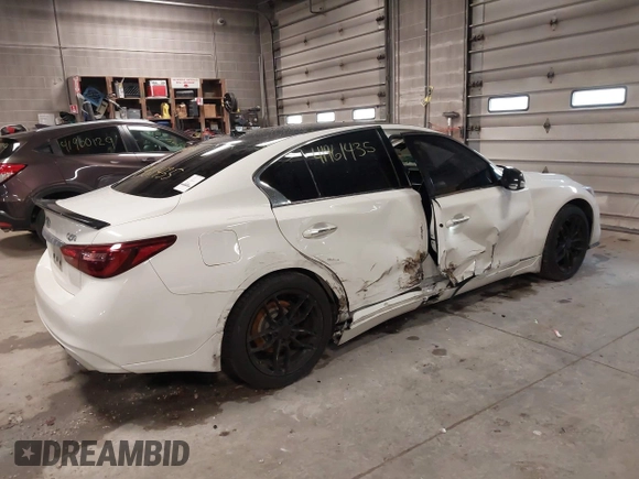 2018 Infiniti Q50 3.0t Luxe with VIN JN1EV7AR5JM436336, listed as a IAAI auction lot 41961435 with 87,671 mi miles. Bid and sale history available at carsss.com. Image 4.