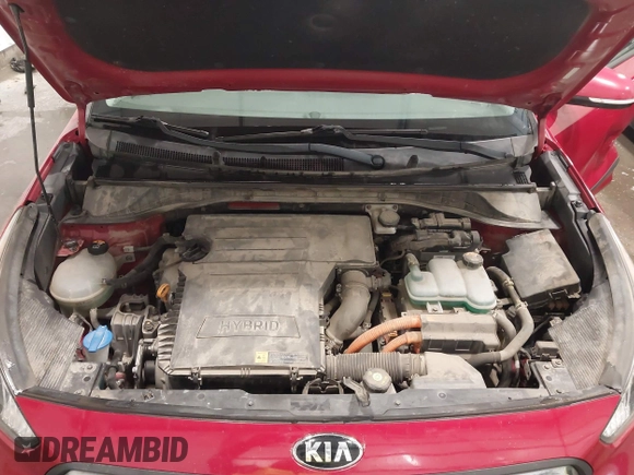 2017 Kia Niro Touring Launch Edition with VIN KNDCC3LC6H5102042, listed as a IAAI auction lot 41666561 with 191,584 mi miles. Bid and sale history available at carsss.com. Image 10.