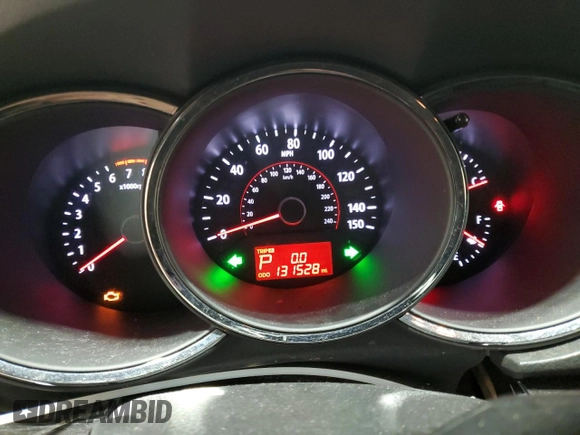 2012 Kia Sorento LX with VIN 5XYKTCA64CG301745, listed as a Copart auction lot 82380944 with 131,528 mi miles and Clean Title. Bid and sale history available at DreamBid. Image 9.