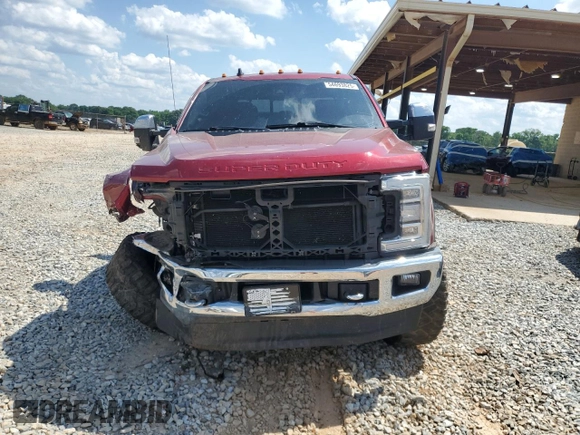 2019 Ford F-250 XL with VIN 1FT7W2BT5KEF75118, listed as a Copart auction lot 54693825 with 121,705 mi miles and Salvage title. Bid and sale history available at DreamBid. Image 5.
