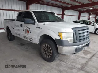 2010 Ford F-150 XL with VIN 1FTEX1CW5AKE46562, listed as a IAAI auction lot 42261296 with Not provided miles and . Bid and sale history available at DreamBid. Image 1.