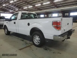 2014 Ford F-150 XL with VIN 1FTNF1CF4EKE27994, listed as a Copart auction lot 52260405 with 282,140 mi miles and Clean Title. Bid and sale history available at carsss.com. Image 2.