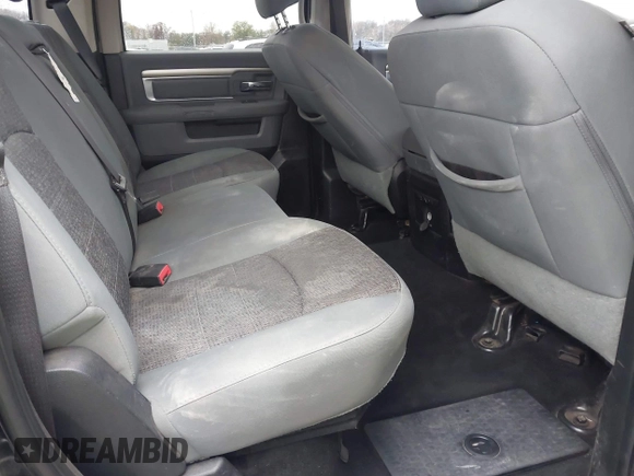 2016 Ram 2500 SLT with VIN 3C6UR5DL9GG307513, listed as a IAAI auction lot 40840976 with 249,047 mi miles. Bid and sale history available at carsss.com. Image 8.
