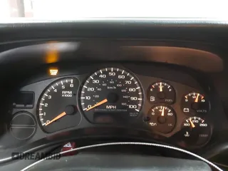 2002 Chevrolet Avalanche z VIN 3GNEC13T92G131605, wystawiony jako IAAI lot #41481400 z przebiegiem Nie podano mil oraz . Historia ofert i sprzedaży dostępna na DreamBid. Obrazek 7.