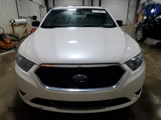 2017 Ford Taurus SHO with VIN 1FAHP2KT3HG116772, listed as a Copart auction lot 47165095 with 79,618 mi miles and Salvage title. Bid and sale history available at DreamBid. Image 5.