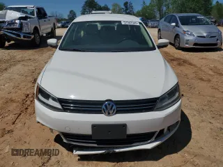 2013 Volkswagen Jetta SE с VIN 3VWDX7AJ0DM221837, выставлен на аукционе Copart как лот 52502565 с пробегом 148 730 миль миль и Списание • Salvage title. История ставок и продаж доступна на DreamBid. Изображение 5.