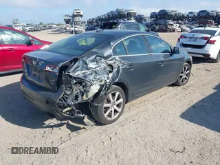 2016 Volvo S60 T5 Premier z VIN YV1612TK2G2412915, wystawiony jako IAAI lot #41566481 z przebiegiem 110 909 mil mil oraz . Historia ofert i sprzedaży dostępna na DreamBid. Obrazek 4.