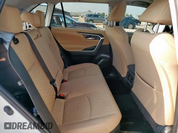2022 Toyota RAV4 Hybrid XLE with VIN 2T3RWRFV1NW129963, listed as a Copart auction lot 58512545 with 39,982 mi miles and Salvage title. Bid and sale history available at DreamBid. Image 11.