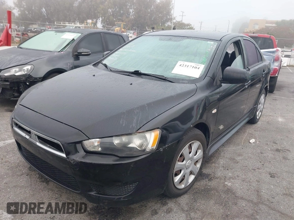 2014 Mitsubishi Lancer ES z VIN JA32U2FU7EU002071, wystawiony jako IAAI lot #42317104 z przebiegiem 159 858 mil mil oraz . Historia ofert i sprzedaży dostępna na DreamBid. Obrazek 2.