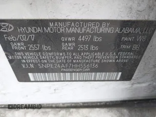 2017 Hyundai Sonata SE z VIN 5NPE24AF7HH556136, wystawiony jako IAAI lot #42134580 z przebiegiem 64 333 mil mil oraz . Historia ofert i sprzedaży dostępna na DreamBid. Obrazek 9.