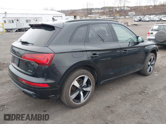 2022 Audi Q5 S line Prestige with VIN WA1FAAFY5N2110946, listed as a IAAI auction lot 41887991 with 39,170 mi miles. Bid and sale history available at carsss.com. Image 4.