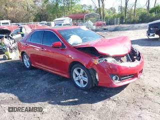 2012 Toyota Camry L with VIN 4T1BF1FK9CU566124, listed as a IAAI auction lot 41984713 with 186,266 mi miles. Bid and sale history available at carsss.com. Image 1.