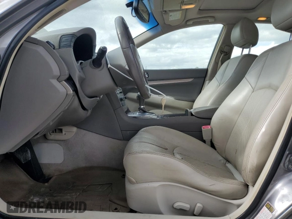 2015 Infiniti Q40 with VIN JN1CV6AR3FM521751, listed as a Copart auction lot 77569534 with 118,245 mi miles and Clean Title. Bid and sale history available at carsss.com. Image 7.