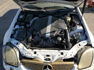 2001 Mercedes-Benz SLK-Class with VIN WDBKK65FX1F207009, listed as a Copart auction lot 77037374 with Not Provided miles and Clean Title. Bid and sale history available at carsss.com. Image 11.