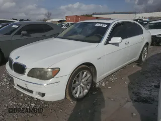 2008 BMW 7 Series 750Li with VIN WBAHN83528DT81684, listed as a Copart auction lot 84250434 with 141,979 mi miles and Clean Title. Bid and sale history available at carsss.com. Image 1.