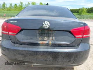2013 Volkswagen Passat SE с VIN 1VWBP7A36DC012788, выставлен на аукционе IAAI как лот 42365537 с пробегом 140 367 миль миль и . История ставок и продаж доступна на DreamBid. Изображение 17.