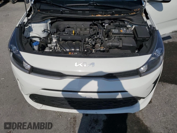 2023 Kia Rio S z VIN 3KPA24AD4PE561052, wystawiony jako Copart lot #55316785 z przebiegiem 94 184 mil mil oraz Nie do naprawy • Non repairable. Historia ofert i sprzedaży dostępna na DreamBid. Obrazek 11.