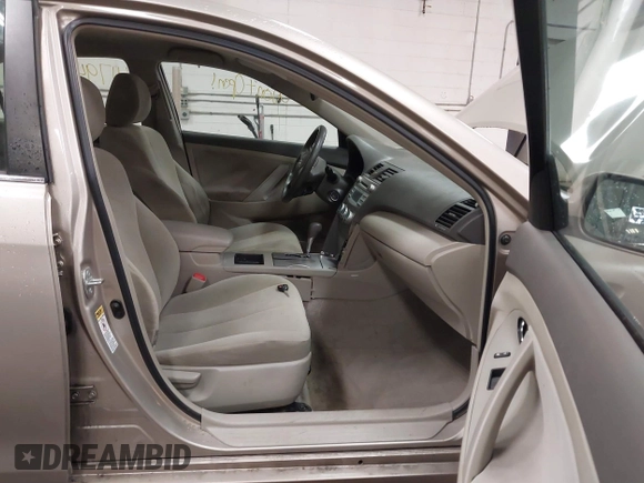 2007 Toyota Camry CE with VIN 4T1BE46K67U182991, listed as a IAAI auction lot 41794328 with 138,354 mi miles. Bid and sale history available at carsss.com. Image 5.