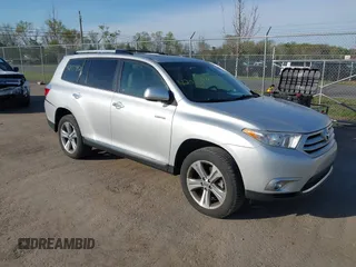 2011 Toyota Highlander Limited with VIN 5TDDK3EH5BS088300, listed as a IAAI auction lot 42055982 with 109,298 mi miles and . Bid and sale history available at DreamBid. Image 1.
