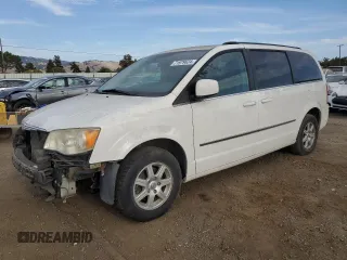 2010 Chrysler Town & Country Touring with VIN 2A4RR5D1XAR358799, listed as a Copart auction lot 71979624 with 213,523 mi miles and Salvage Title. Bid and sale history available at DreamBid. Image 1.