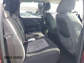 2008 Chevrolet Avalanche LTZ z VIN 3GNEC12098G124282, wystawiony jako IAAI lot #41626495 z przebiegiem 211 642 mil mil oraz . Historia ofert i sprzedaży dostępna na DreamBid. Obrazek 8.