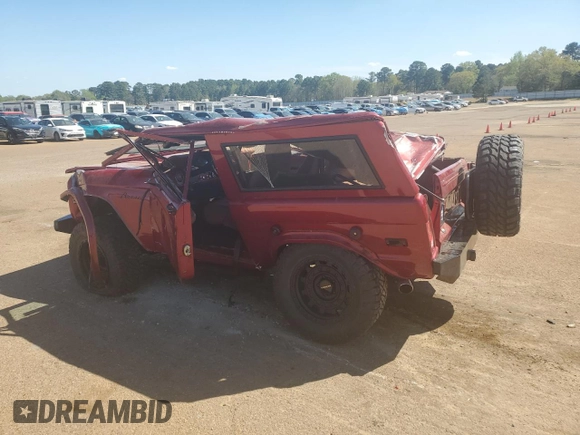 1972 Ford Bronco z VIN U15GLM80065, wystawiony jako Copart lot #50619305 z przebiegiem Nie podano mil oraz Szkoda całkowita • Salvage title. Historia ofert i sprzedaży dostępna na DreamBid. Obrazek 2.