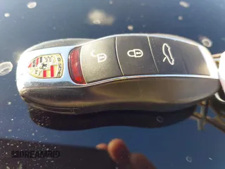 2019 Porsche 911 Carrera S with VIN WP0AB2A96KS115393, listed as a IAAI auction lot 40767941 with 21,160 mi miles. Bid and sale history available at carsss.com. Image 11.