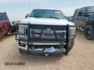 2017 Ford F-350 Lariat with VIN 1FT8W3DT8HEC08097, listed as a Copart auction lot 57352915 with 169,704 mi miles and Salvage title. Bid and sale history available at DreamBid. Image 5.