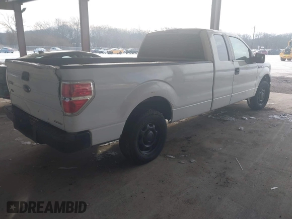 2013 Ford F-150 XL with VIN 1FTFX1CFXDKE21083, listed as a IAAI auction lot 41395847 with 245,661 mi miles. Bid and sale history available at carsss.com. Image 4.