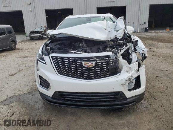 2020 Cadillac XT5 Luxury FWD z VIN 1GYKNAR41LZ203866, wystawiony jako Copart lot #86615234 z przebiegiem 45 367 mil mil oraz Nie do naprawy • Non repairable. Historia ofert i sprzedaży dostępna na DreamBid. Obrazek 5.