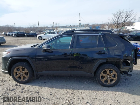 2024 Toyota RAV4 Hybrid LE with VIN 2T3UWRFV3RW210950, listed as a IAAI auction lot 41650143 with 18,005 mi miles and . Bid and sale history available at DreamBid. Image 15.