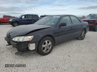 1998 Lexus ES 300 Luxury Sport Sdn with VIN JT8BF28G1W5045513, listed as a Copart auction lot 83194274 with 153,763 mi miles and Salvage Title. Bid and sale history available at carsss.com. Image 1.