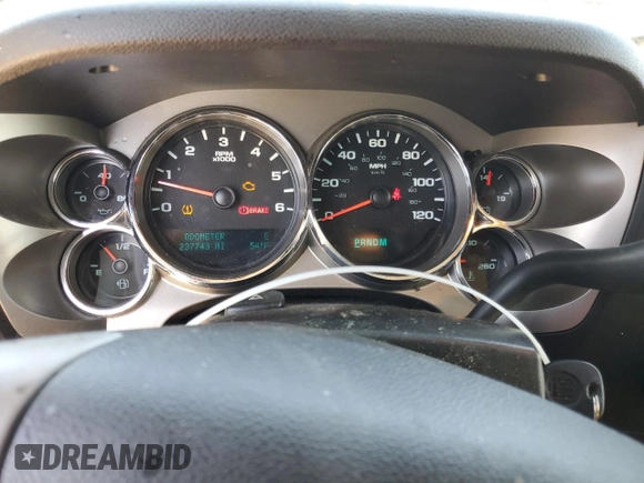 2010 Chevrolet Silverado 1500 LT with VIN 3GCRKSE36AG105400, listed as a Copart auction lot 52529415 with 237,743 mi miles and Salvage Title. Bid and sale history available at DreamBid. Image 9.