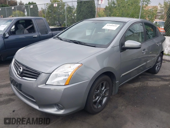 2010 Nissan Sentra 2.0 with VIN 3N1AB6AP4AL706828, listed as a IAAI auction lot 42101032 with 111,687 mi miles and . Bid and sale history available at DreamBid. Image 18.