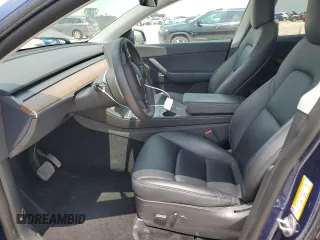 2022 Tesla Model Y Long Range z VIN 7SAYGDEE7NF313228, wystawiony jako Copart lot #55060705 z przebiegiem 32 238 mil mil oraz Szkoda całkowita • Salvage title. Historia ofert i sprzedaży dostępna na DreamBid. Obrazek 7.