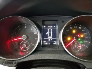 2012 Volkswagen Golf z VIN WVWDB7AJ9CW321578, wystawiony jako Copart lot #50739445 z przebiegiem 124 613 mil mil oraz Szkoda całkowita • Salvage title. Historia ofert i sprzedaży dostępna na DreamBid. Obrazek 9.