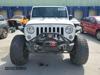 2016 Jeep Wrangler Unlimited Rubicon with VIN 1C4BJWFG5GL116719, listed as a Copart auction lot 53824275 with 113,213 mi miles and Clean title. Bid and sale history available at DreamBid. Image 5.