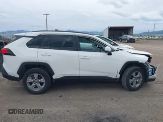 2024 Toyota RAV4 XLE with VIN 2T3P1RFV5RW473727, listed as a IAAI auction lot 42222478 with 19,764 mi miles and . Bid and sale history available at DreamBid. Image 13.