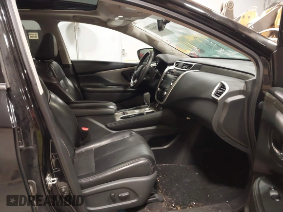 2018 Nissan Murano SV with VIN 5N1AZ2MG3JN189028, listed as a IAAI auction lot 41292450 with 126,997 mi miles and . Bid and sale history available at carsss.com. Image 5.