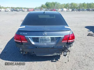 2014 Mercedes-Benz E 350 Sport with VIN WDDHF5KB8EA985121, listed as a IAAI auction lot 42124448 with 96,412 mi miles and . Bid and sale history available at DreamBid. Image 16.