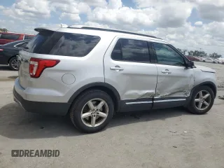 2016 Ford Explorer XLT with VIN 1FM5K7D87GGC82160, listed as a Copart auction lot 54827625 with 141,426 mi miles and Salvage Title. Bid and sale history available at carsss.com. Image 3.