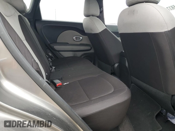 2019 Kia Soul z VIN KNDJN2A26K7669899, wystawiony jako Copart lot #58374875 z przebiegiem 48 076 mil mil oraz Szkoda całkowita • Salvage title. Historia ofert i sprzedaży dostępna na DreamBid. Obrazek 10.