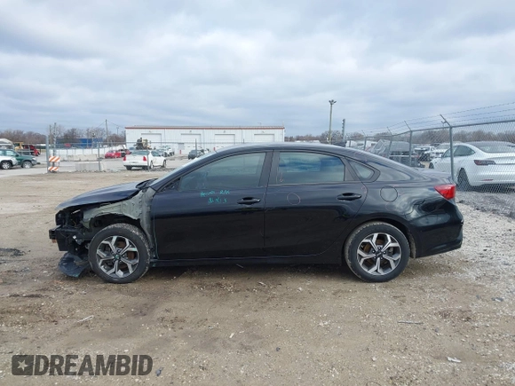 2020 Kia Forte LXS with VIN 3KPF24AD7LE205405, listed as a IAAI auction lot 41861517 with 96,497 mi miles and . Bid and sale history available at carsss.com. Image 15.