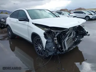 2019 Mercedes-Benz GLC with VIN WDC0J4KB8KF661904, listed as a IAAI auction lot 41750888 with 52,707 mi miles. Bid and sale history available at carsss.com. Image 1.