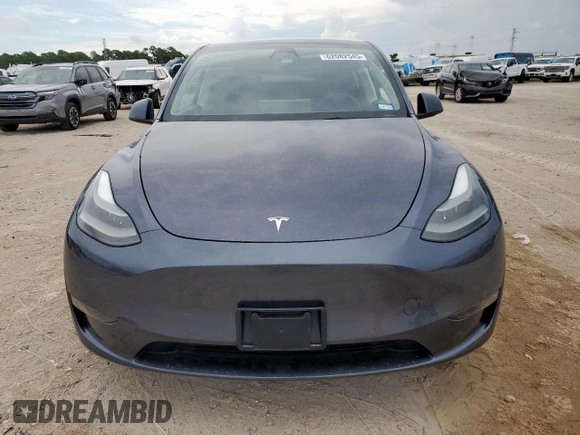 2022 Tesla Model Y Performance with VIN 7SAYGDEF1NF535286, listed as a Copart auction lot 62082545 with 16,387 mi miles and Salvage title. Bid and sale history available at DreamBid. Image 5.