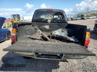 2003 Toyota Tacoma PreRunner z VIN 5TEGN92N63Z213486, wystawiony jako Copart lot #51356715 z przebiegiem 257 994 mil mil oraz Szkoda całkowita • Salvage title. Historia ofert i sprzedaży dostępna na DreamBid. Obrazek 6.