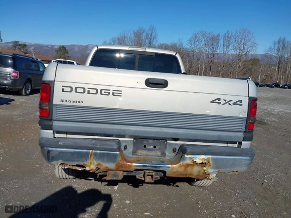 1999 Dodge Ram 1500 with VIN 1B7HF16Y7XS236468, listed as a IAAI auction lot 41539678 with 253,735 mi miles. Bid and sale history available at carsss.com. Image 17.