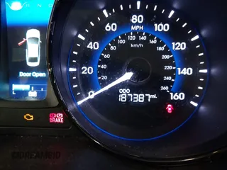 2015 Hyundai Sonata Hybrid Limited with VIN KMHEC4A40FA121325, listed as a IAAI auction lot 41976708 with 187,387 mi miles. Bid and sale history available at carsss.com. Image 15.